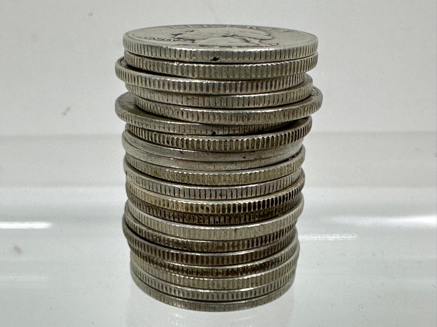 (20) Vintage Silver Quarters: (1) Barber Silver Quarter, (1) Standing Liberty Silver Quarter & (18) Washington Silver Quarters [Photo 2]