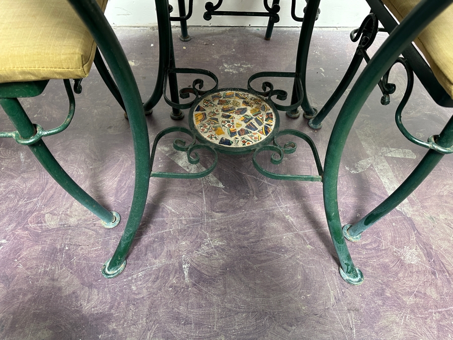 Stunning Wrought Iron Mosaic Tile Bistro Set With A 32' Round Table And Four Chairs [Photo 4]