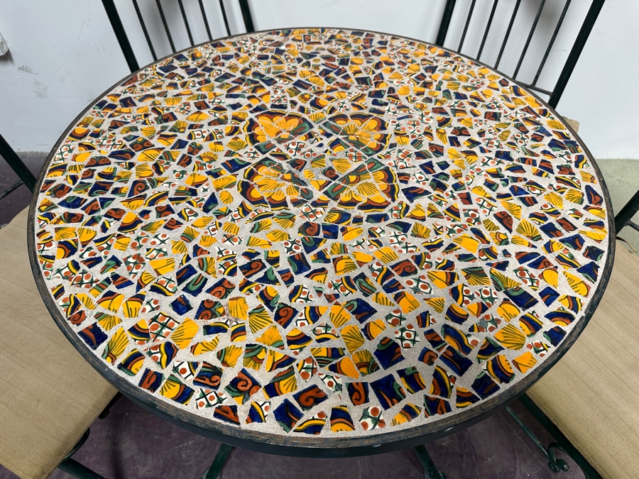 Stunning Wrought Iron Mosaic Tile Bistro Set With A 32' Round Table And Four Chairs [Photo 6]
