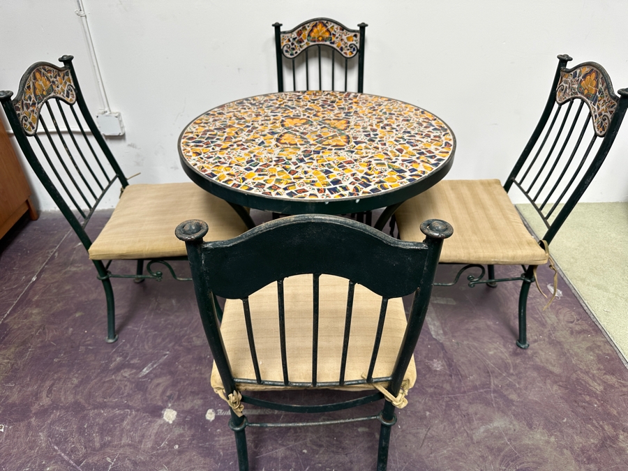 Stunning Wrought Iron Mosaic Tile Bistro Set With A 32' Round Table And Four Chairs [Photo 2]