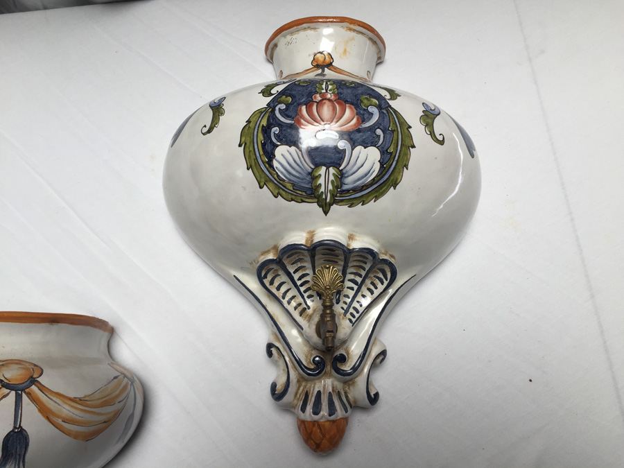 Vintage Wall Hanging Lavabo, Italian Design Wall Pocket Fountain [Photo 10]