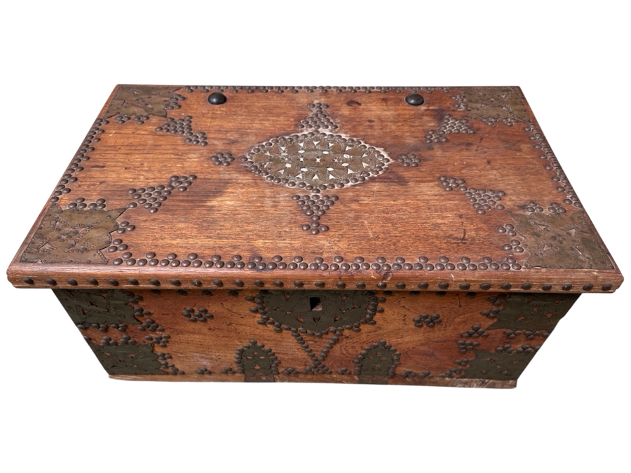 Vintage Wooden Zanzibar Chest Adorned With Brass 22.5W X 14D X 10H [Photo 1]