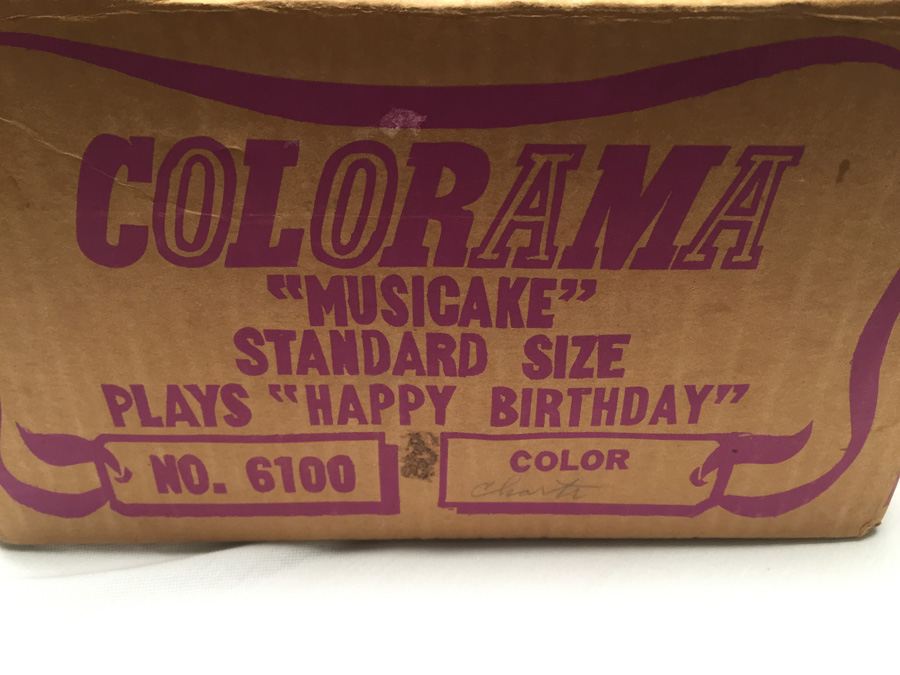 Colorama 'Musicake' Standard Size Plays 'Happy Birthday' Gold New in Box [Photo 1]
