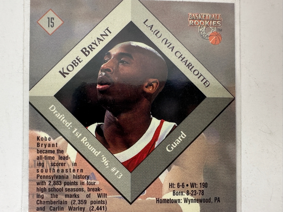 Kobe Bryant Rookie Basketball Card 1996 The Score Board [Photo 4]
