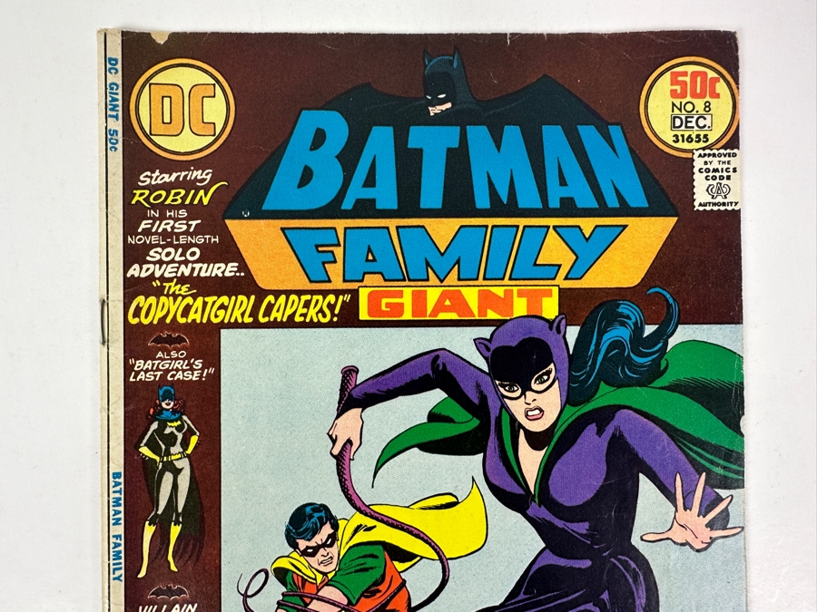 DC Comics Giant Batman Family #8 Comic Book [Photo 2]