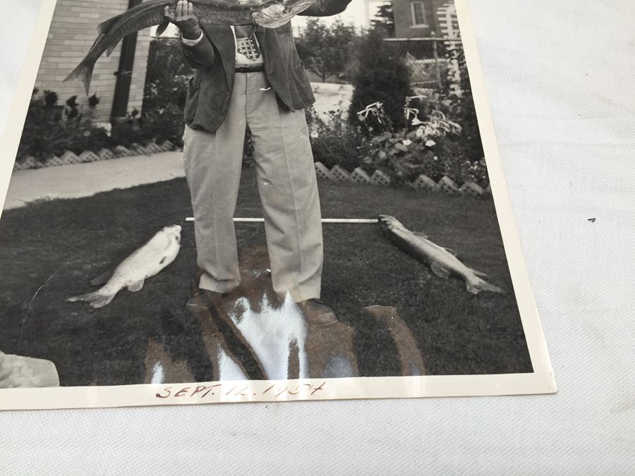 Vintage B&W Large Muskogee Fish [Photo 4]