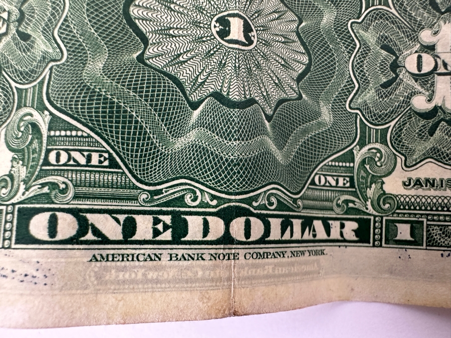 Vintage 1941 Chinese 1 Yuan Banknote From The Farmers Bank Of China & Vintage 1918 Chinese 1 Yuan Banknote From The Provincial Bank Of Kwangtung Province [Photo 8]