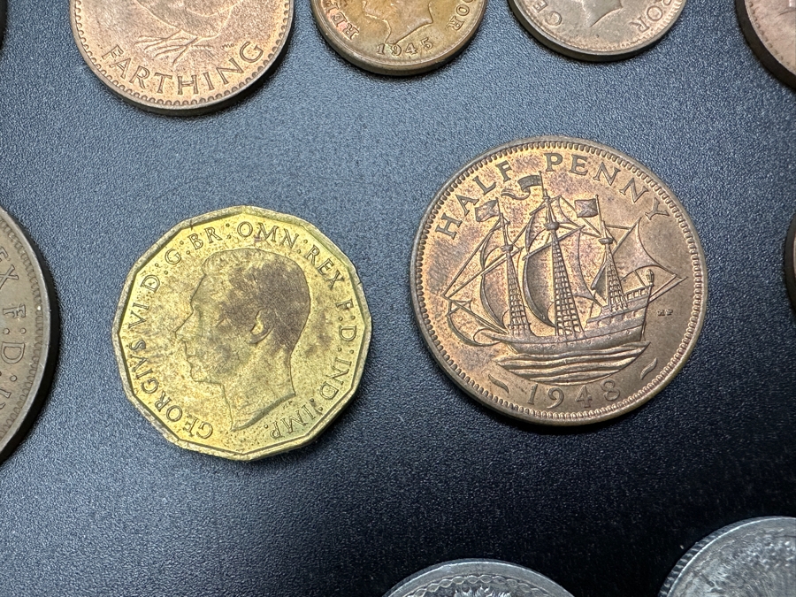 Just Added - (17) Various Foreign Coins [Photo 6]