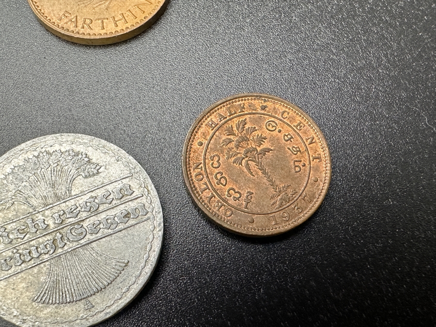 Just Added - (17) Various Foreign Coins [Photo 9]