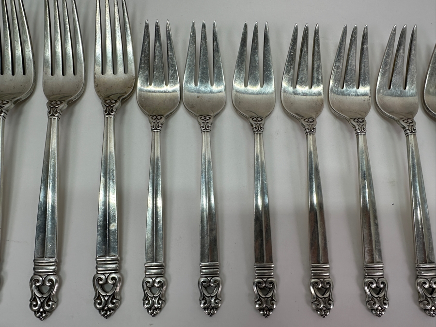 International Sterling Royal Danish Sterling Silver Flatware Service - Sterling Weighs 1,723g Not Including The Knives = $2,946 Melt Value / Spreader Knives With Sterling Blade & Handle Weighs 251.7g / Butter Knives Weigh 485.2g - Retails $12,000+ [Photo 3]