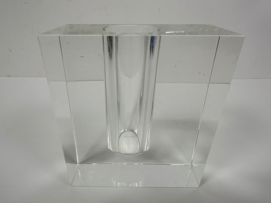 Lucite Block Vase 4W X 2D X 4.25H [Photo 4]