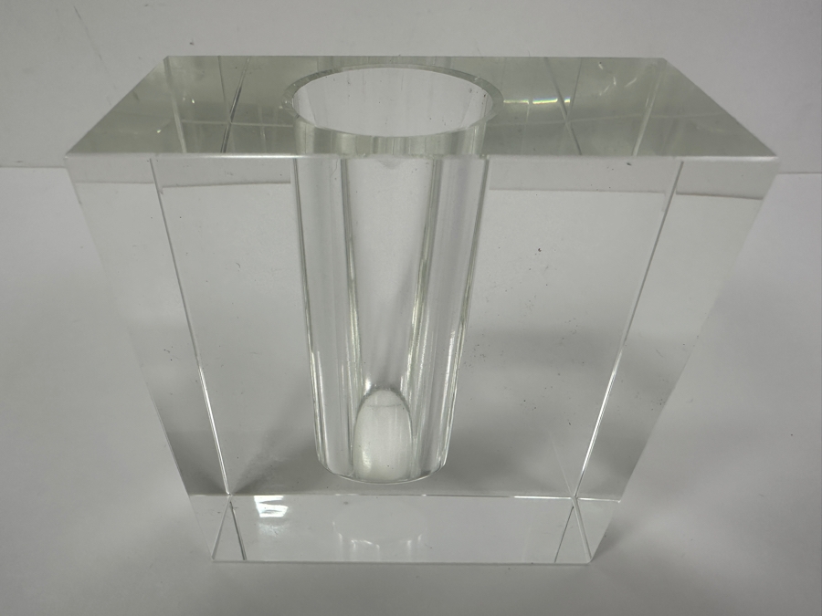 Lucite Block Vase 4W X 2D X 4.25H [Photo 3]