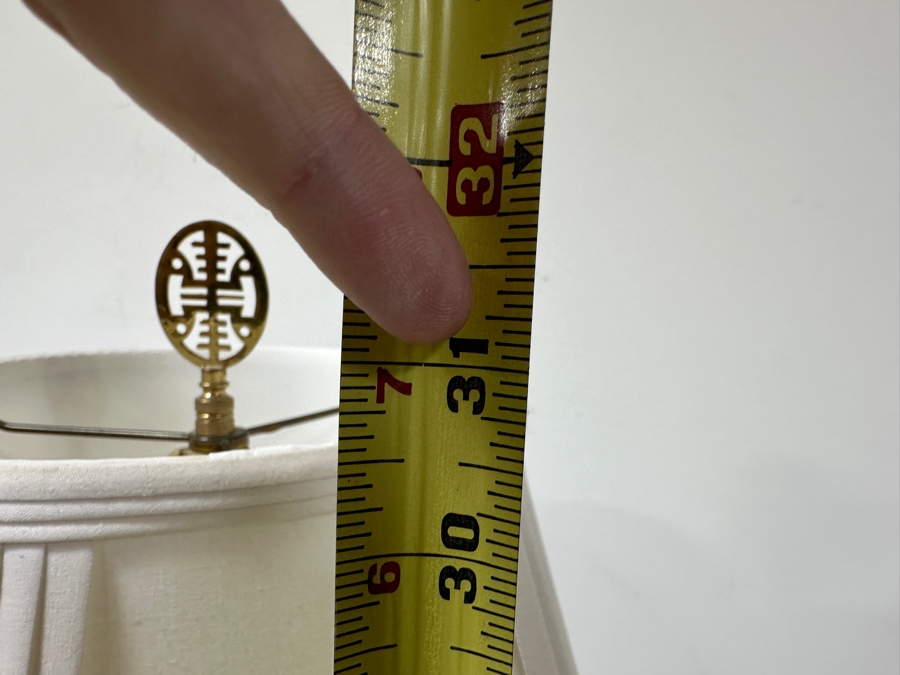 Pair Of Chinoiserie Table Lamps 31H [Photo 5]