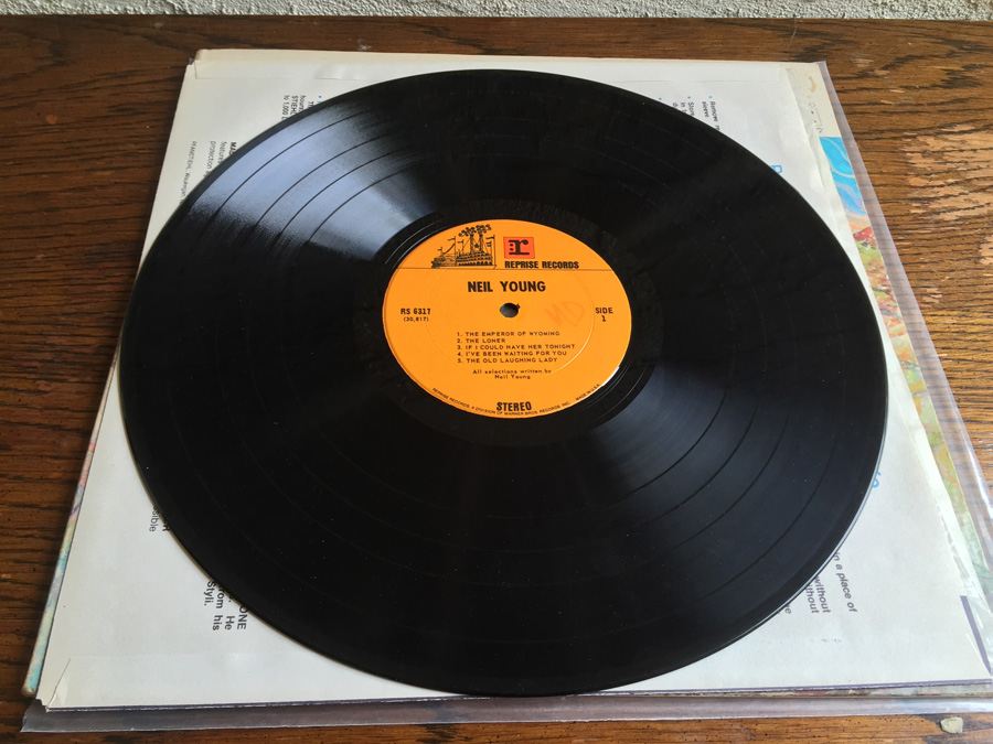 Neil Young - Neil Young - RS 6317 Vinyl LP [Photo 4]