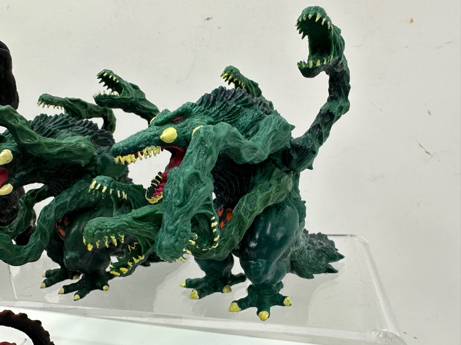 Just Added - (7) Vintage 1995 Toho Trendmasters Godzilla Wars Action Figures [Photo 6]
