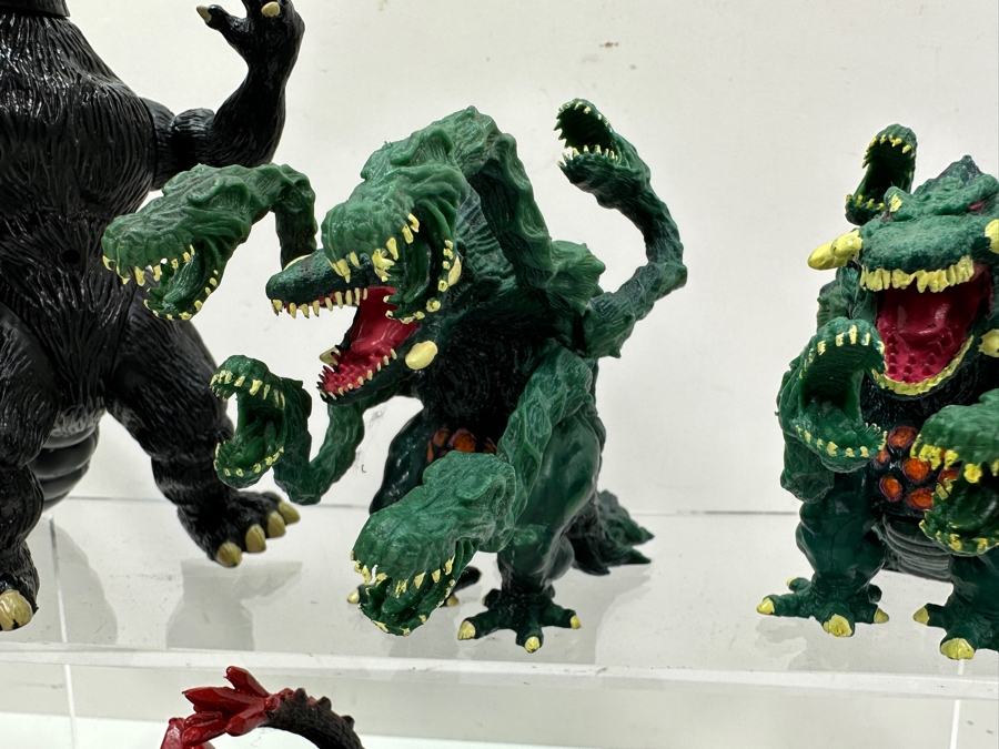 Just Added - (7) Vintage 1995 Toho Trendmasters Godzilla Wars Action Figures [Photo 8]