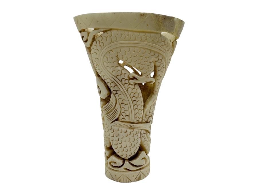 Vintage Carved Bone Dragon Serpent Pencil Brush Cigarette Holder 4-3/8'H [Photo 3]