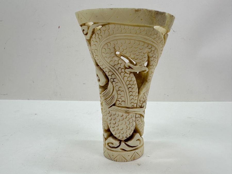 Vintage Carved Bone Dragon Serpent Pencil Brush Cigarette Holder 4-3/8'H [Photo 6]