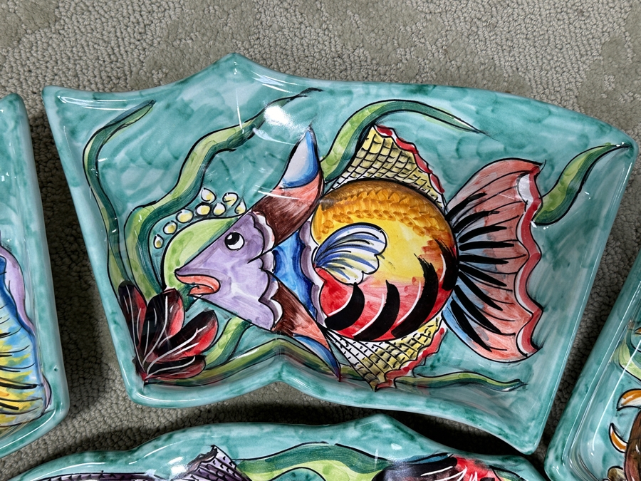 Assunta Positano Handmade Ceramic Fish Platter with 6 Circling Plates, Made in Italy 34' x 28' [Photo 7]