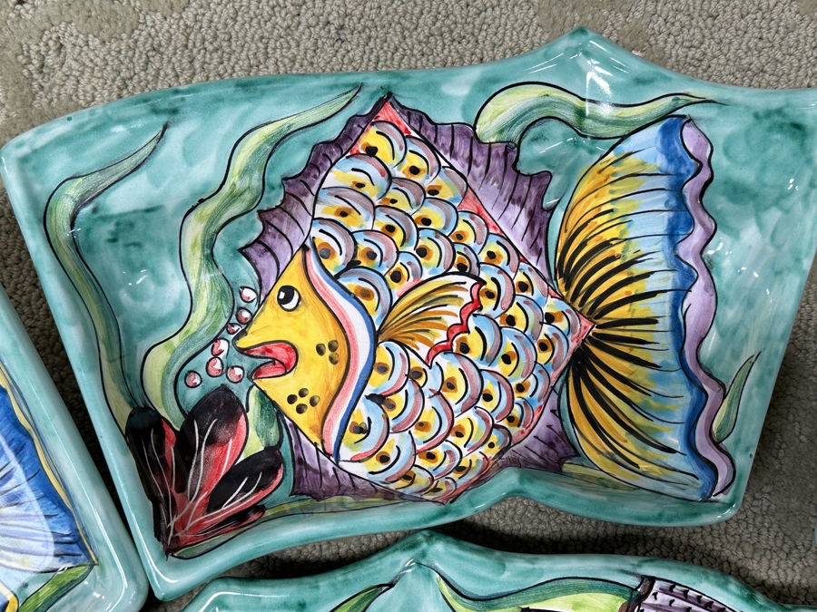 Assunta Positano Handmade Ceramic Fish Platter with 6 Circling Plates, Made in Italy 34' x 28' [Photo 8]