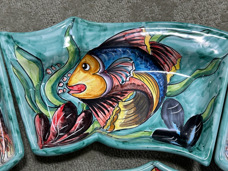 Assunta Positano Handmade Ceramic Fish Platter with 6 Circling Plates, Made in Italy 34' x 28' [Photo 4]