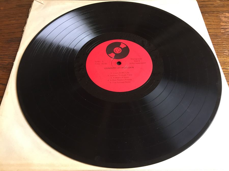 Neil Young - Rocky Mountain Review Boulder, CO - NYB1 [Photo 6]