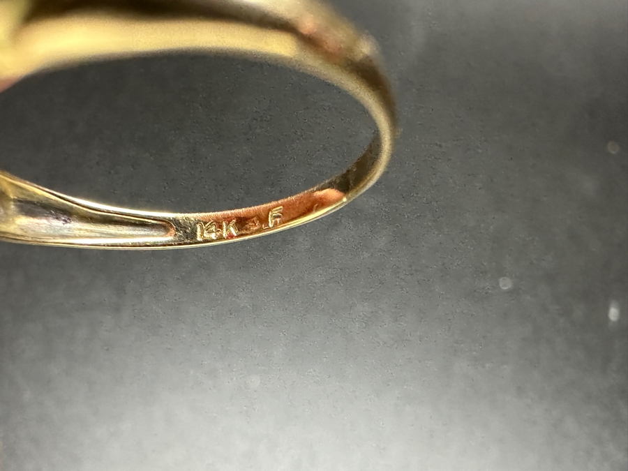 14k Gold 14x7mm Imitation Ruby Ring Size 5.75 2.5g Retails $600 [Photo 7]