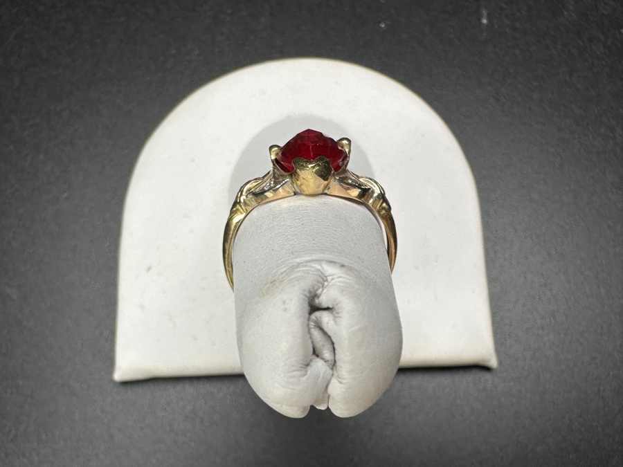 14k Gold 14x7mm Imitation Ruby Ring Size 5.75 2.5g Retails $600 [Photo 5]