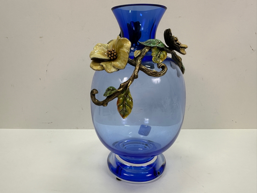 Jay Strongwater Blue Glass Vase With Floral Metal Ornamentation 8.5'H Retails $850 [Photo 3]