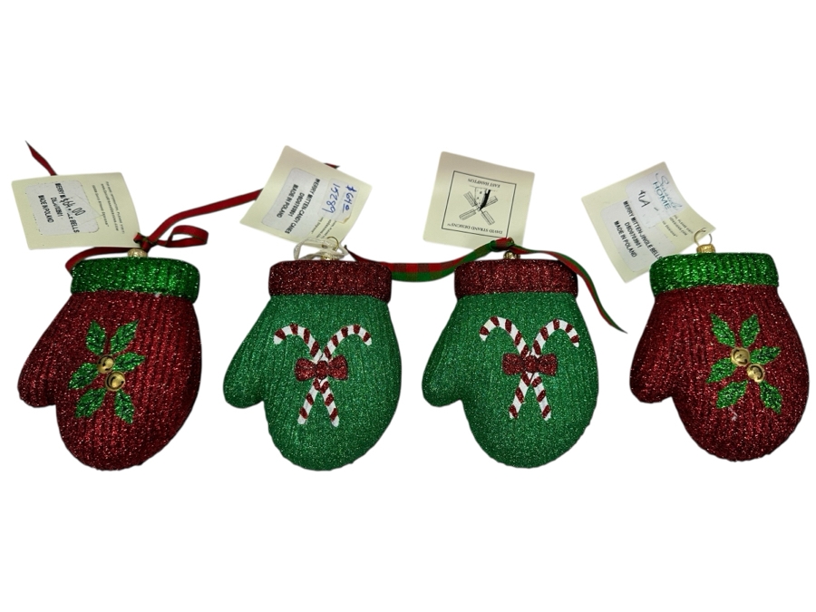(4) David Strand Handmade Glass Mitten Christmas Ornaments Retails $256