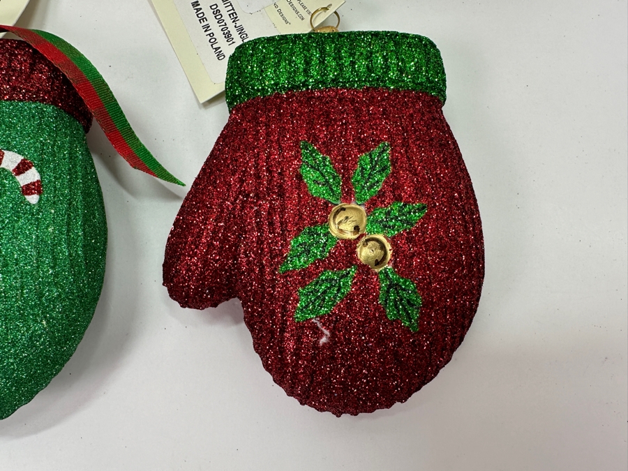 (4) David Strand Handmade Glass Mitten Christmas Ornaments Retails $256 [Photo 4]