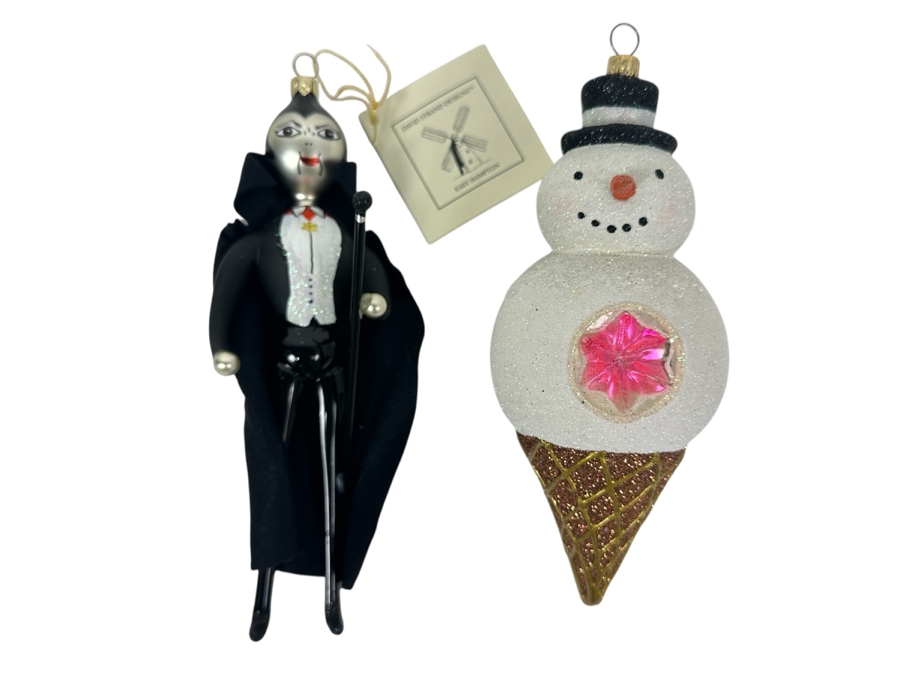 (2) David Strand Handmade Glass Christmas Ornaments Retails $140