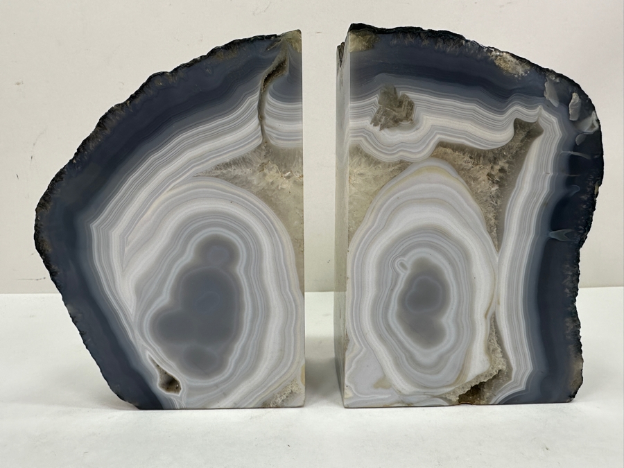 Pair of Agate Geode Bookends 5'W x 7'H [Photo 2]