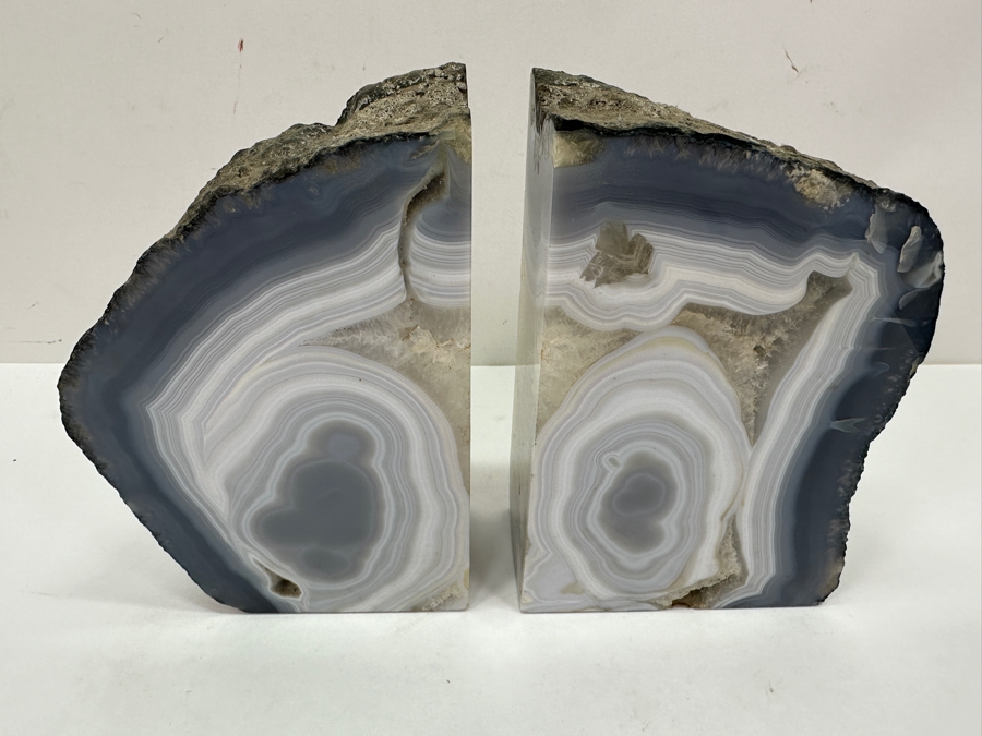 Pair of Agate Geode Bookends 5'W x 7'H [Photo 3]