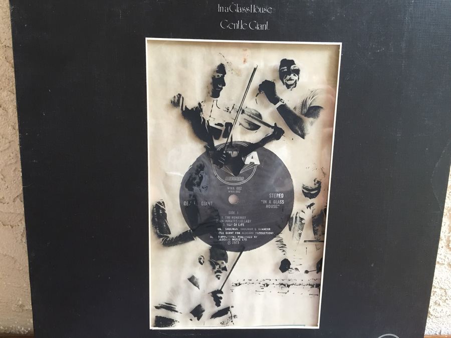Gentle Giant ‎– In A Glass House - WWA 002 [Photo 2]