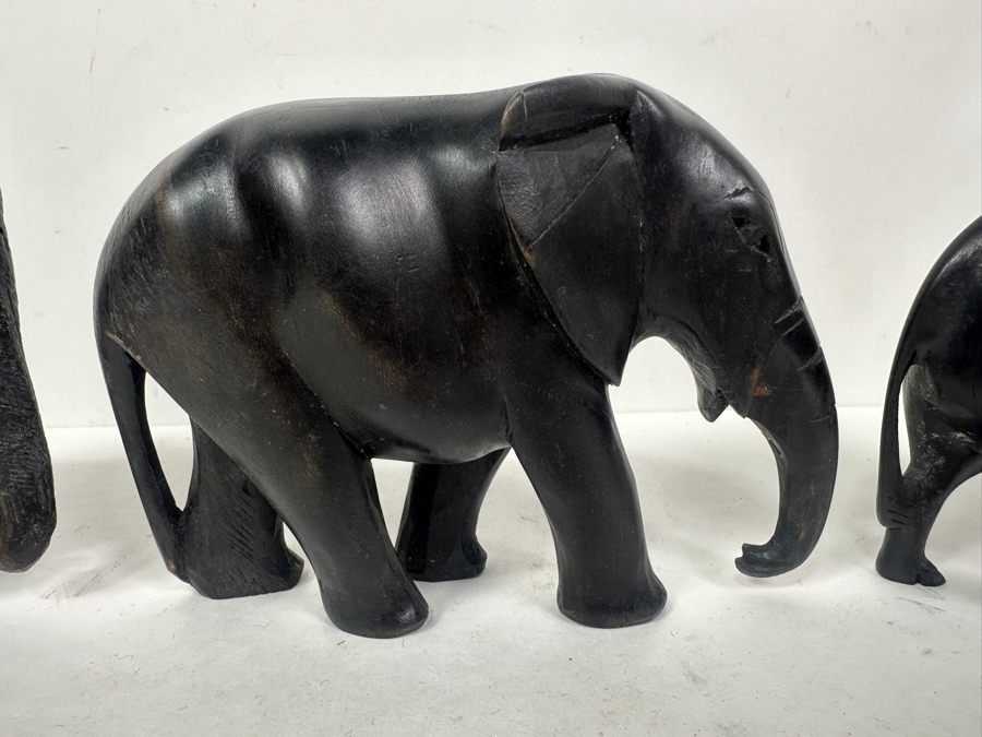 Just Added - Set Of Three Carved Hardwood Elephant Figurines Tallest Is 5.5”H [Photo 3]