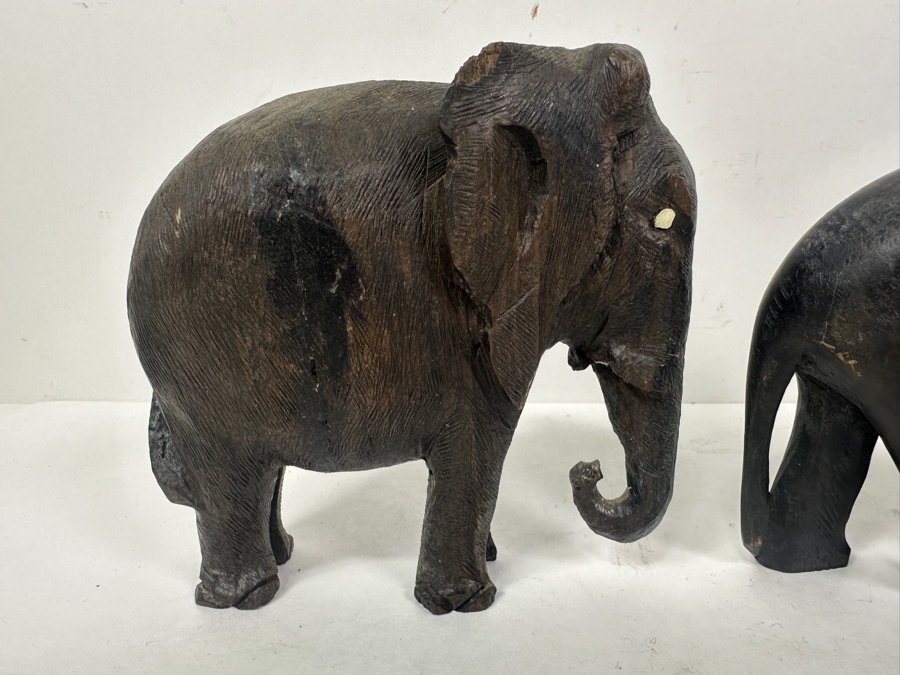 Just Added - Set Of Three Carved Hardwood Elephant Figurines Tallest Is 5.5”H [Photo 4]