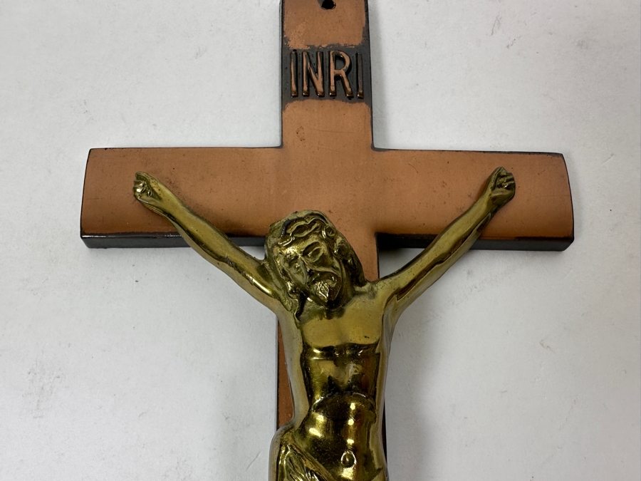 Just Added - Copper & Brass Metal Crucifix 7.5L [Photo 2]