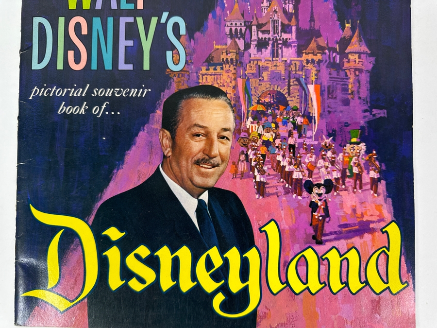 Just Added - Vintage 1965 First Edition Walt Disney's Pictorial Souvenir Book Of... Disneyland [Photo 2]