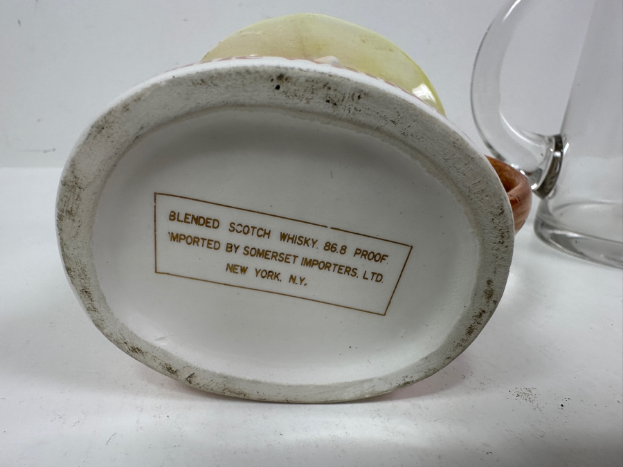 Just Added - Johnnie Walker Red Toby Mug 5H & Johnnie Walker Black Label Old Scotch Whisky Advertising Glass Pitchers 7H [Photo 4]