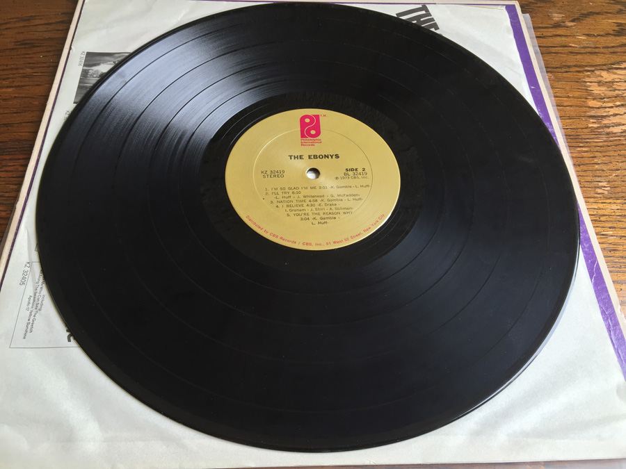 Ebonys, The ‎– The Ebonys - KZ 32419 [Photo 5]