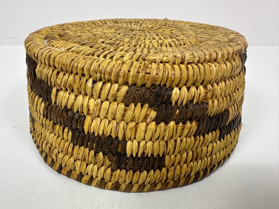 Just Added - Vintage Native American Hand Woven Basket 7W X 2.75H [Photo 5]