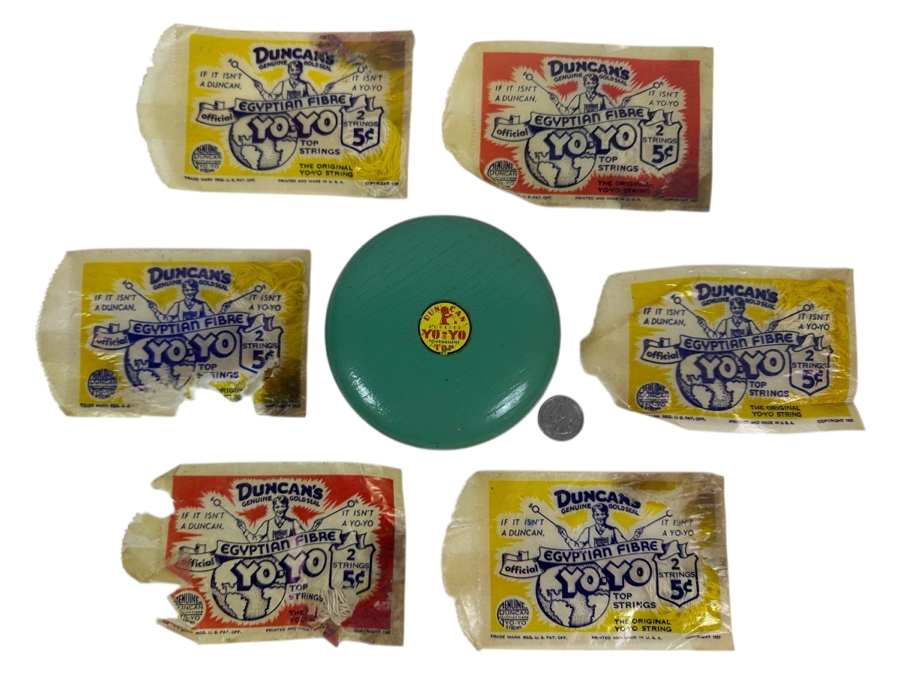 Just Added - Original Oversized Wooden Duncan Yo-Yo YoYo 4.5'W With Six New Old Stock Duncan Egyptian Fibre Yo-Yo Strings