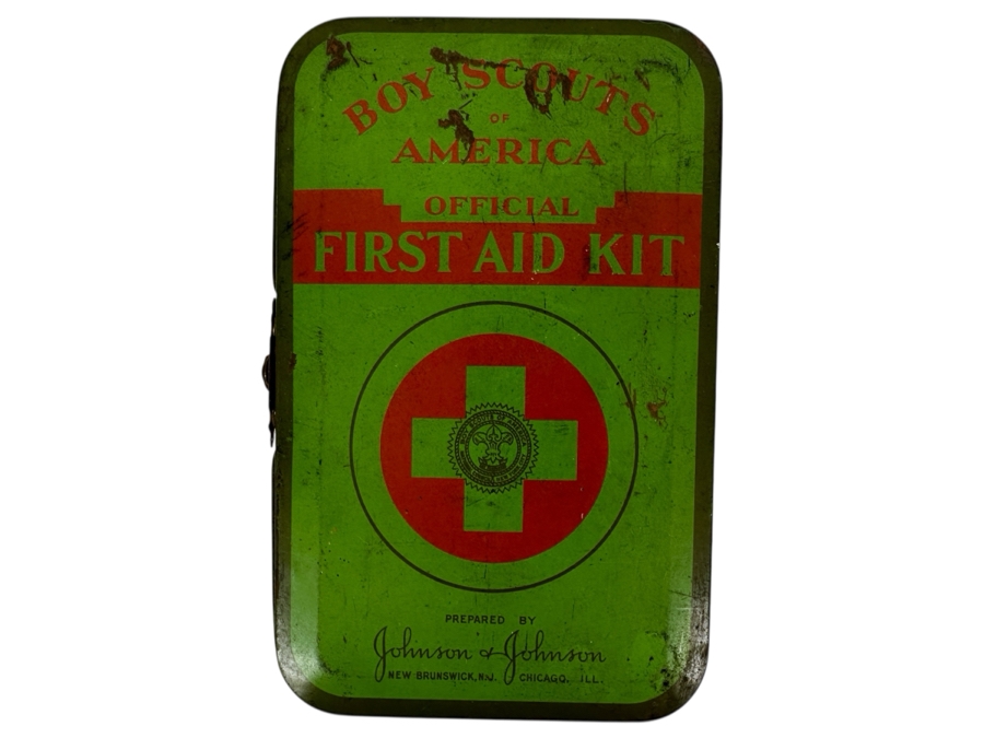 Just Added - Vintage Boy Scouts Of America Official First Aid Kit Prepared By Johnson & Johnson In Metal Tin Box Unused Complete Kit [Photo 2]