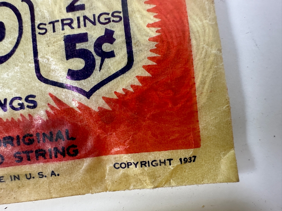 Just Added - Original Oversized Wooden Duncan Yo-Yo YoYo 4.5'W With Two New Old Stock Duncan Egyptian Fibre Yo-Yo Strings	 [Photo 6]