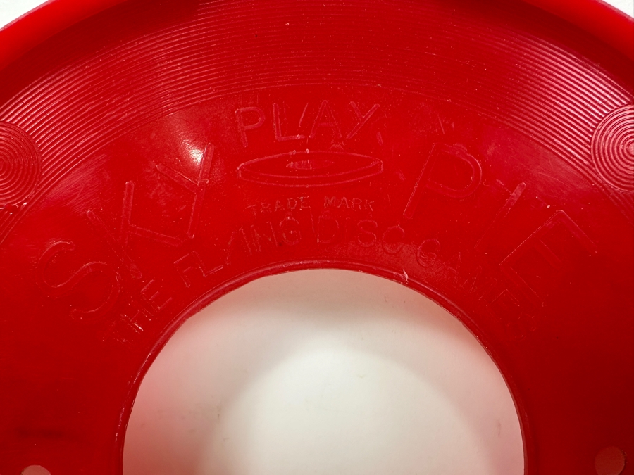 Vintage Sky Pie The Flying Disc Game Collegiate Models By Hall Mfg Co, Los Angeles 8.75W [Photo 3]