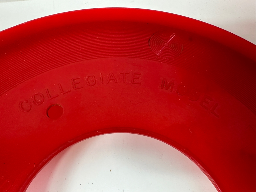Vintage Sky Pie The Flying Disc Game Collegiate Models By Hall Mfg Co, Los Angeles 8.75W [Photo 4]