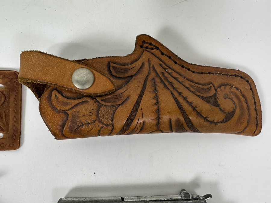 Just Added - Pair Of Toy Guns (One Marked Pony Boy) With Holsters [Photo 5]