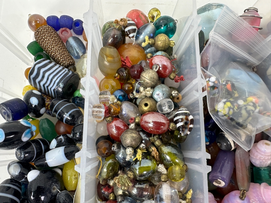 Just Added - Collection Of Various Beads [Photo 5]