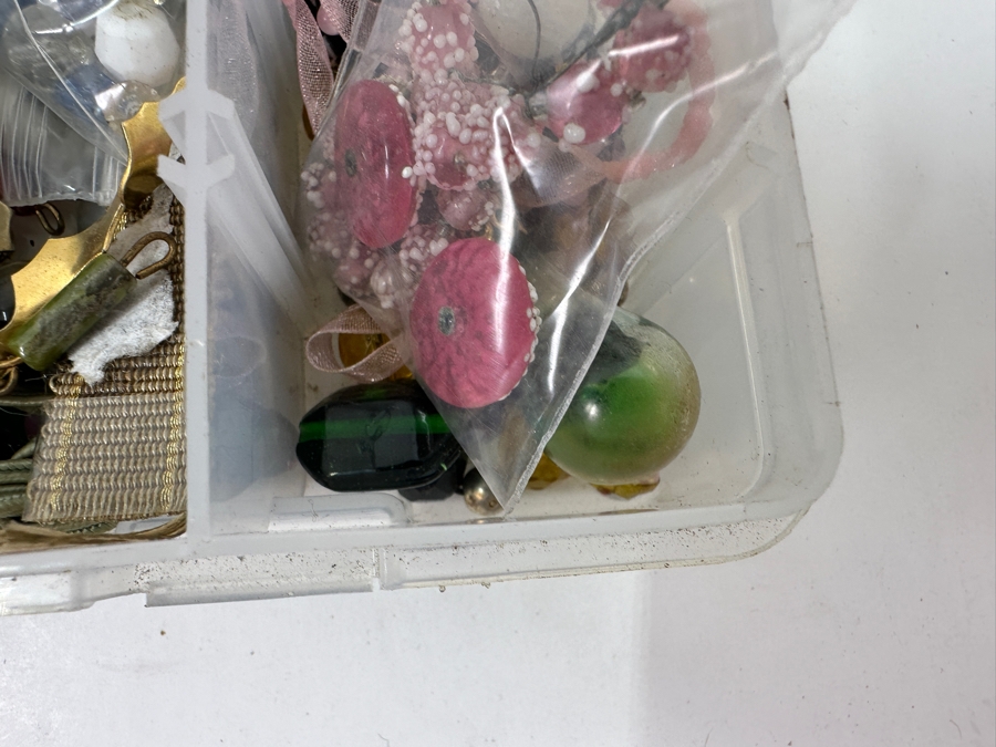 Just Added - Collection Of Various Beads [Photo 17]